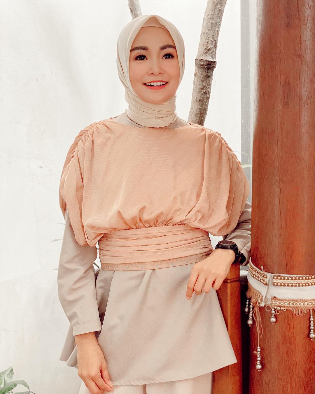 Soraya Larasati, Artis yang Jadi Mualaf Setelah Lihat Ayahnya Sholat Tahajud